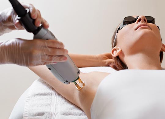 Laser hair reduction in Hazratganj Lucknow